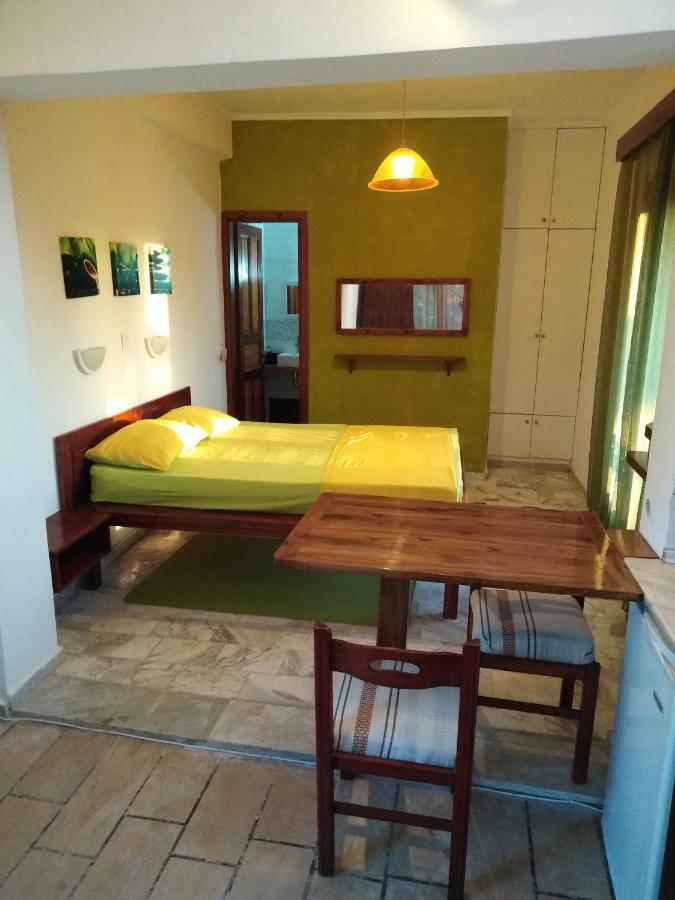 Apartment Victoria Агиос Георгиос Екстериор снимка