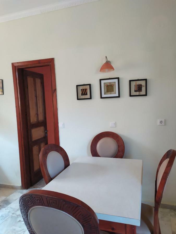 Apartment Victoria Агиос Георгиос Екстериор снимка