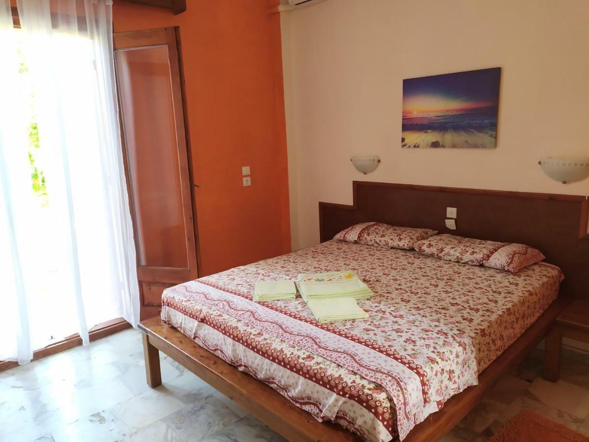 Apartment Victoria Агиос Георгиос Екстериор снимка